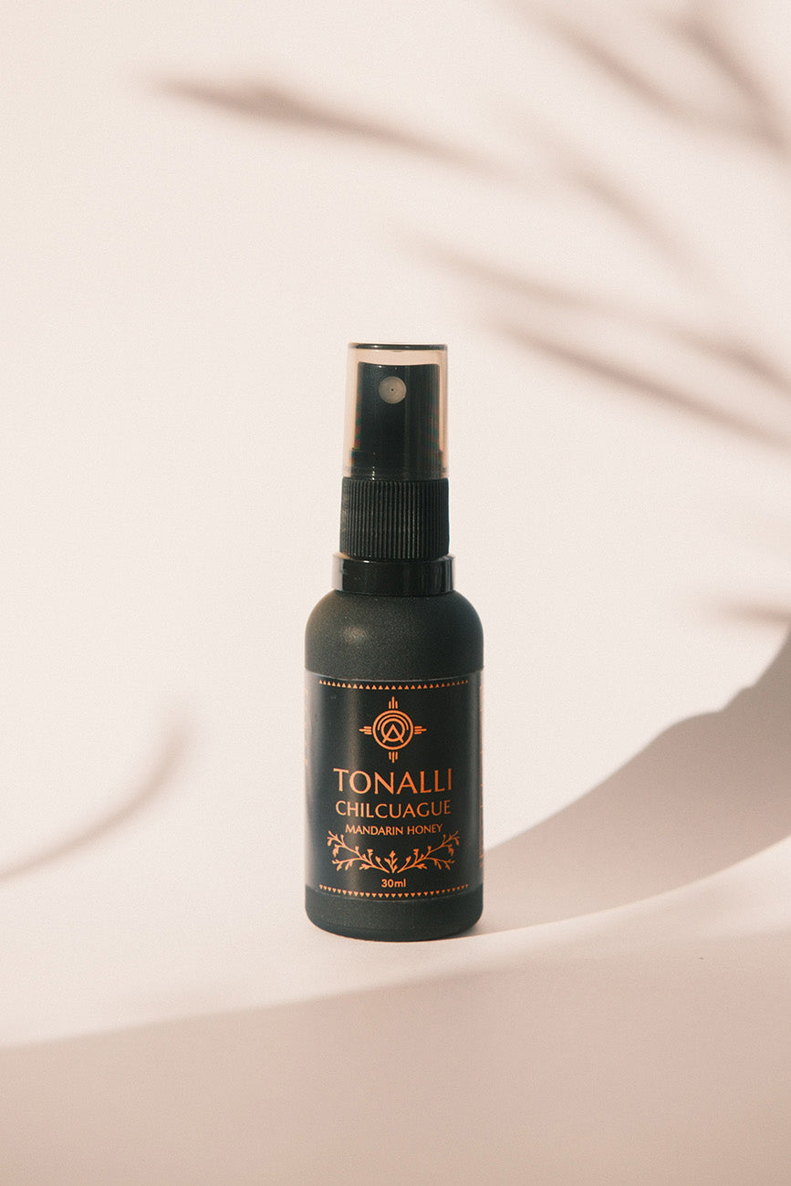 Mandarin Honey Chilcuague tincture bottle